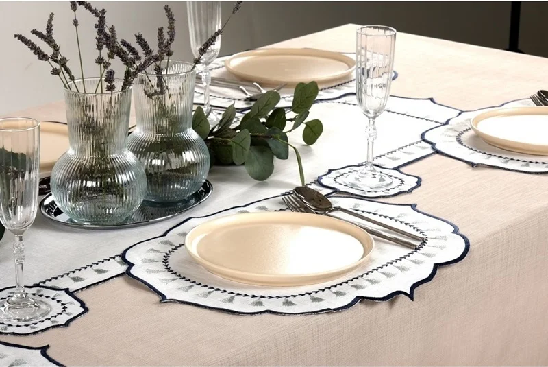 Runner Amerikan Seti Püskül Nature Nakışlı Beyaza Lacivert 13 Parça