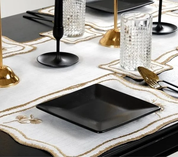 Runner Amerikan Seti Dianna Nature Nakışlı Beyaza Gold 13 Parça