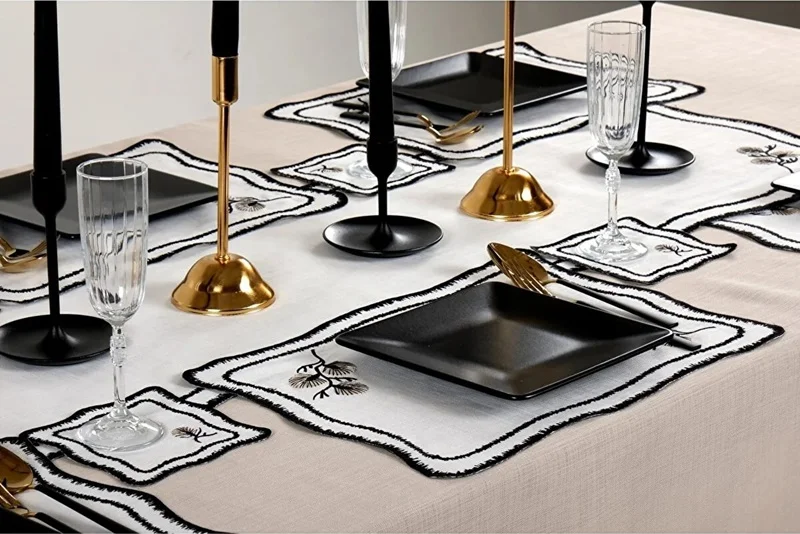 Runner Amerikan Seti Dianna Nature Nakışlı Beyaza Siyah 13 Parça