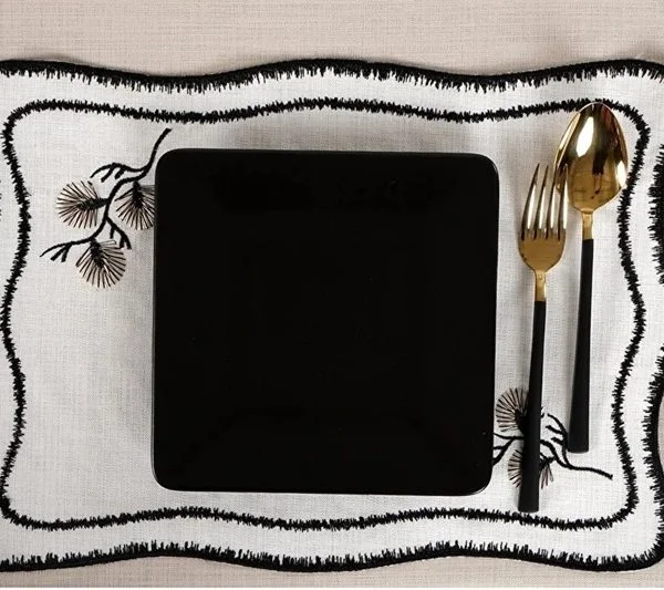 Runner Amerikan Seti Dianna Nature Nakışlı Beyaza Siyah 13 Parça