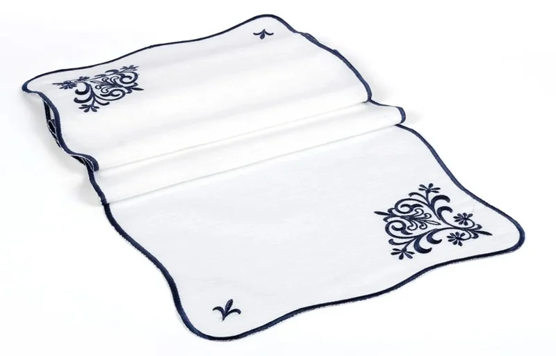 Runner Amerikan Seti Queen Nature Nakışlı Beyaza Lacivert 13 Parça