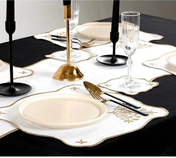 Runner Amerikan Seti Queen Nature Nakışlı Beyaza Altın 13 Parça