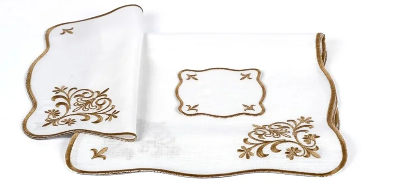 Runner Amerikan Seti Queen Nature Nakışlı Beyaza Altın 13 Parça