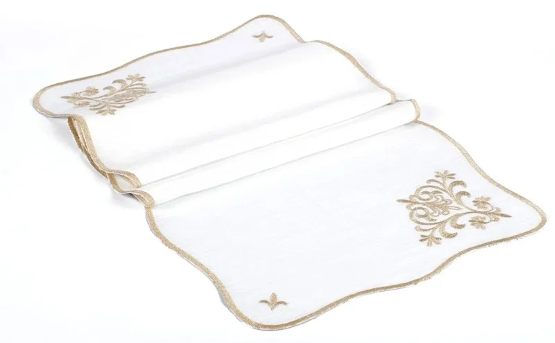 Runner Amerikan Seti Queen Nature Nakışlı Beyaza Simli 13 Parça