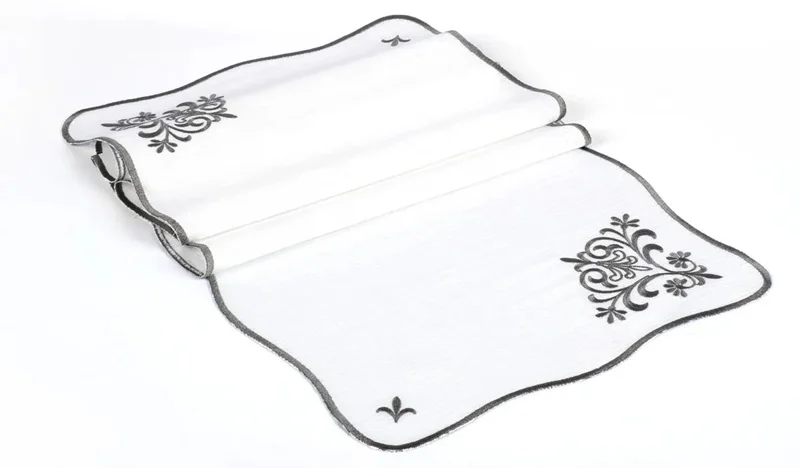 Runner Amerikan Seti Queen Nature Nakışlı Beyaza Gri 13 Parça