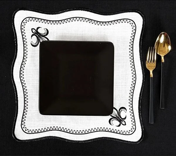 Runner Amerikan Seti King Nature Nakışlı Beyaza Siyah 13 Parça