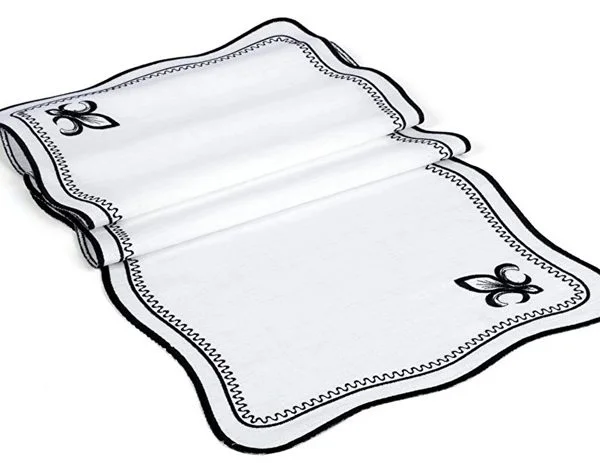 Runner Amerikan Seti King Nature Nakışlı Beyaza Siyah 13 Parça