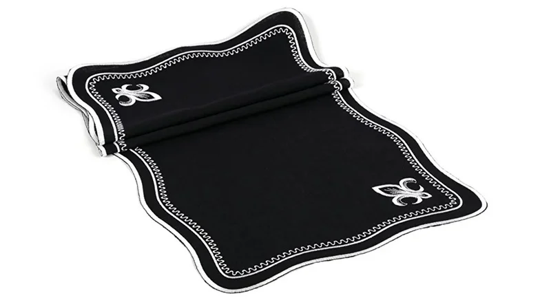 Runner Amerikan Seti King Nature Nakışlı Siyaha Beyaz 13 Parça