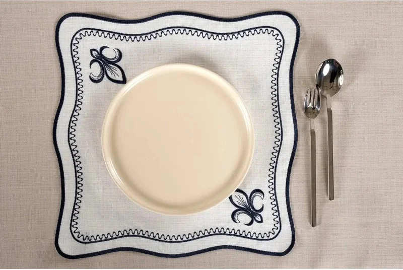 Runner Amerikan Seti King Nature Nakışlı Beyaza Lacivert 13 Parça