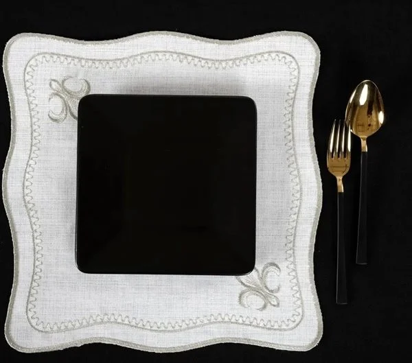 Runner Amerikan Seti King Nature Nakışlı Beyaza Gri 13 Parça