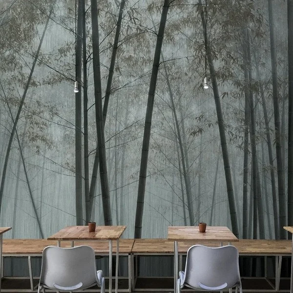 Füme ve gri tonlarda sisli bambu ağaçları manzaralı dikişsiz tekstil duvar kağıdı.