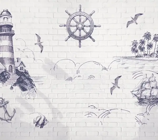 Beyaz tuğla duvar arka planı üzerine lacivert tonlarında eskiz tarzında çizilmiş deniz feneri gemi dümeni çapa ve yelkenli illüstrasyonları içeren duvar kağıdı