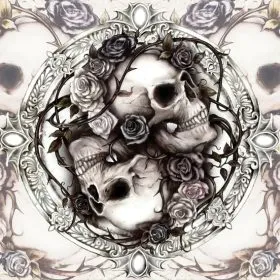 Etrafı siyah beyaz güller ve antik gümüş gotik süslemelerle çevrili merkezde iki kuru kafa figürü içeren sanatsal duvar kağıdı