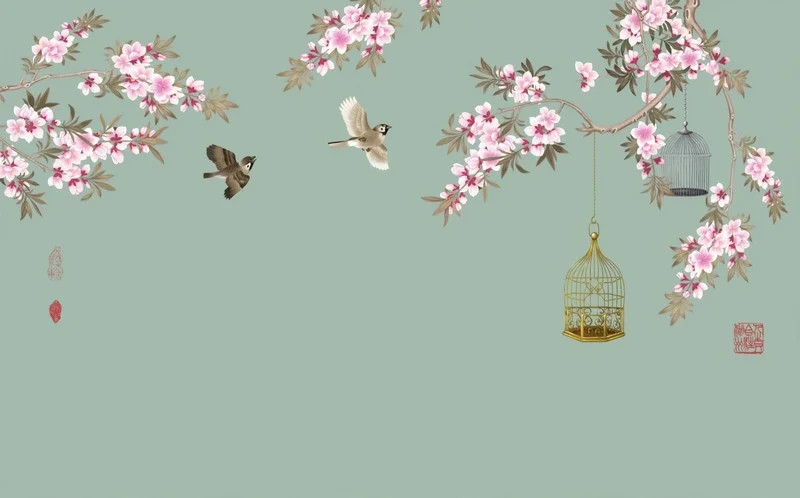 su yesili zemin uzerinde pembe sakura dallari ucusan kuslar ve dekoratif altin kafesli duvar kagidi