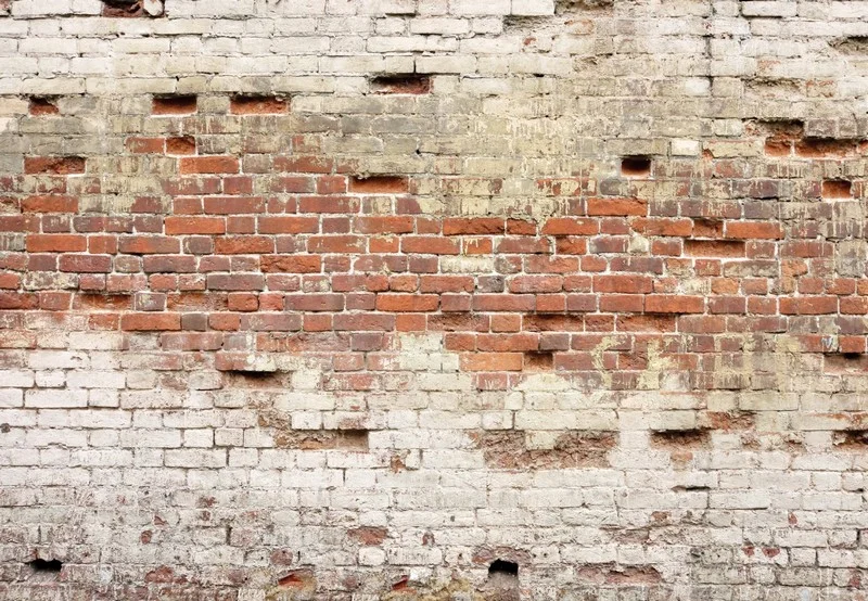 Endüstriyel loft tarzı, harç lekeli eskitme tuğla görünümlü 3D derinlik etkili vinil duvar kağıdı.